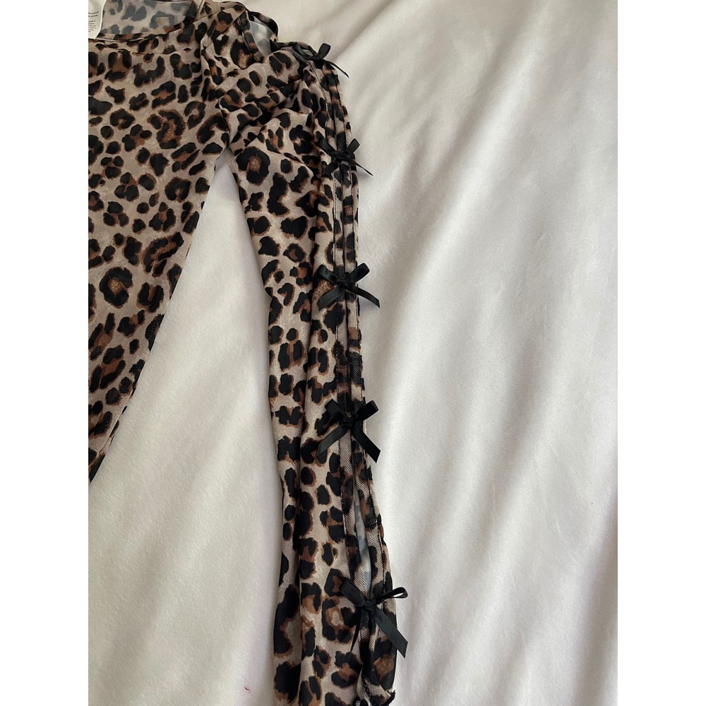 Full Tilt Leopard Mesh Top Long Sleeve Bow Cold Shoulder Brown Animal Print S - Picture 8 of 9